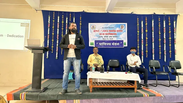 M. Mahendraa — past session: seminar stage